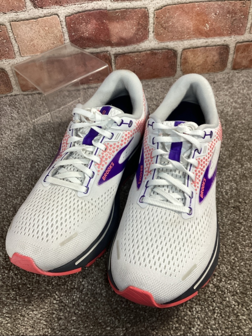 Brooks Ghost 14 women’s running shoes sneakers size 10.5 - Picture 2 of 7